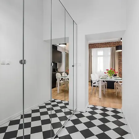 Mtp Chelmonskiego By Renters * Poznan